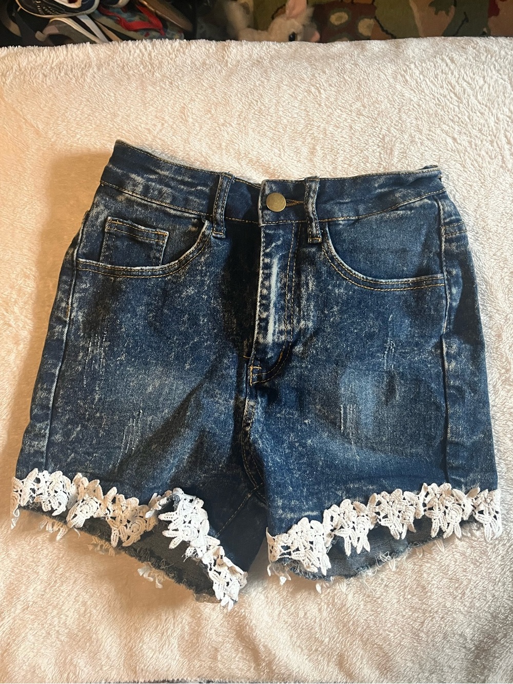 High-waisted Denim acid-wash Shorts with white lace and frayed hem size small